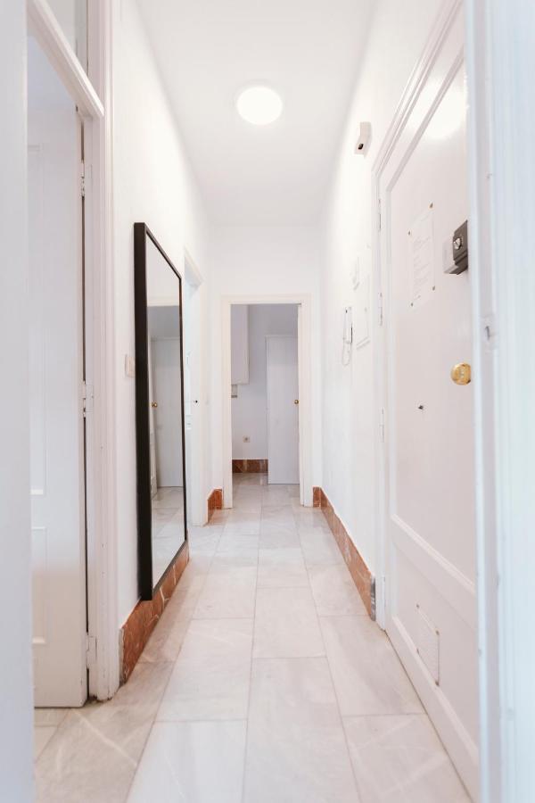 Bright And Cozy-1Bd 1Bth & 2Bd 1Bth- La Giralda Apartment Seville Exterior photo
